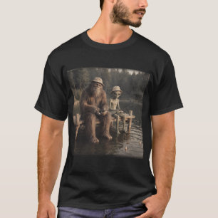 Bigfoot Alien Angeln Lustige Männer UFO Sasquatch  T-Shirt
