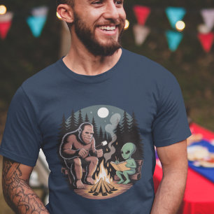 Bigfoot-Alien-UFO-Mond-Kryptiden-Begegnung T-Shirt