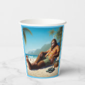 Bigfoot Am Strand Pappbecher (Rückseite)