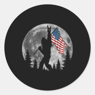 Bigfoot American Flag Sasquatch Patriotic 4. J Runder Aufkleber