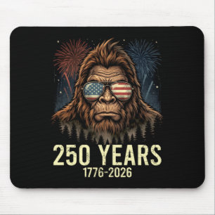 Bigfoot Amerika Feuerwerk 4. Juli 250 Mousepad