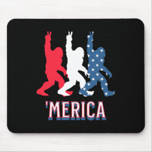 Bigfoot Amerika Rot Weiß Blau Friedenszeichen 4. J Mousepad