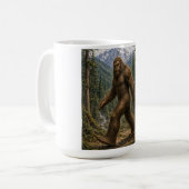 Bigfoot-Bergwald-Wanderdesign Kaffeetasse (Vorderseite Links)