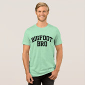 Bigfoot Bro - Funny Bigfoot Tri-Blend Shirt (Vorderseite voll)