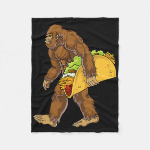 Bigfoot Carry Tacry Funny Cinco De Mayo Boys Men Fleecedecke