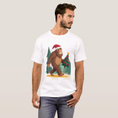 Bigfoot Christmas Tree Santa Hat (2) T-Shirt (Vorne ganz)