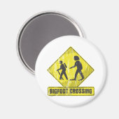 Bigfoot Crossing Magnet (Vorderseite/Rückseite)