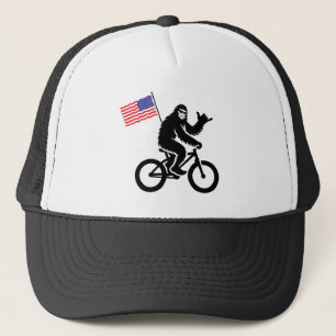 Bigfoot Cycling American Flag Truckerkappe