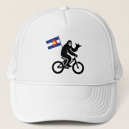 Bigfoot Cycling Colorado Flag Truckerkappe (Vorderseite)