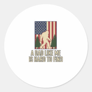 Bigfoot Dad Vintage American Flag Shirt Design_1 Runder Aufkleber