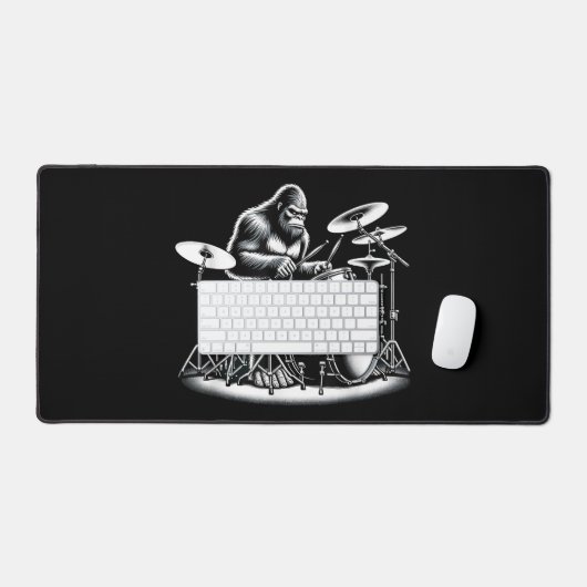 Bigfoot Drummer Sasquatch Playing Drums Musician B Schreibtischunterlage (Tastatur & Maus)