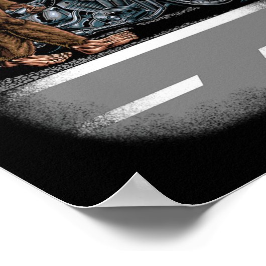 Bigfoot Fahren eines Motorrads, das versucht, eine Poster (Ecke)