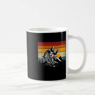 Bigfoot fährt Fahrrad Vintage Mountainbiken Big Kaffeetasse