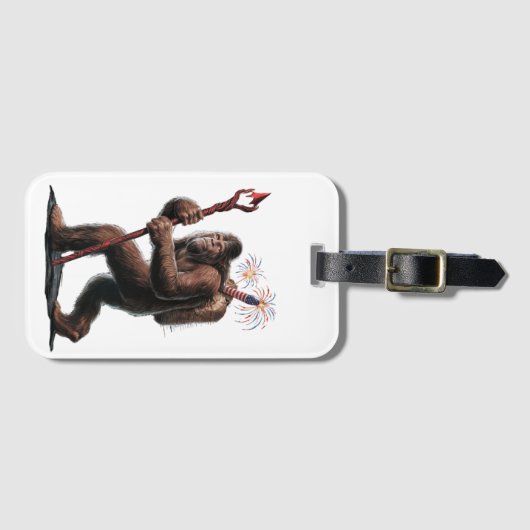 Bigfoot Feuerwerk 4. Juli Usa Flag Sasquatch Gepäckanhänger (Vorderseite (Horizontal))