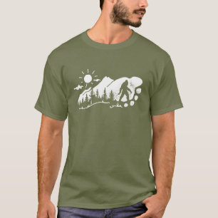 Bigfoot Footprint Graphic T-Shirt