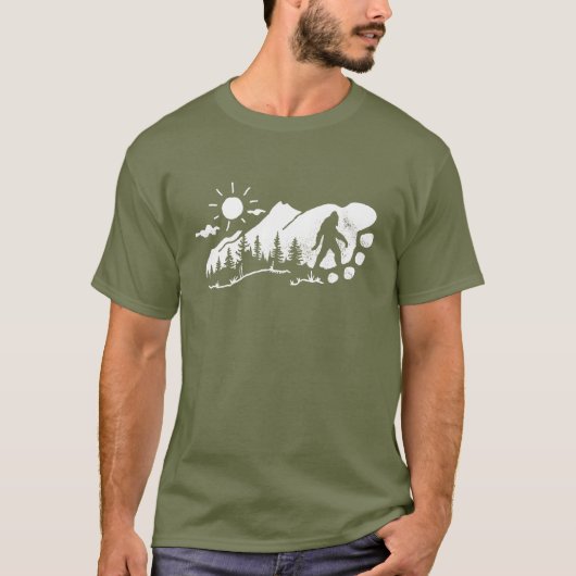 Bigfoot Footprint Graphic T-Shirt (Vorderseite)