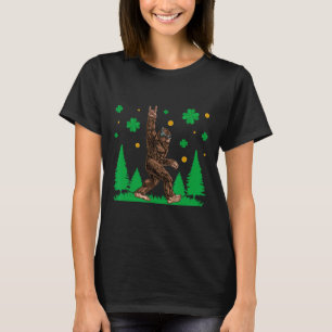 Bigfoot Frohe St Patricks Day Shirt Lustig Grün Sa