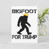 Bigfoot für Trump-Wahlen 2024 Einladung (Stehend Vorderseite)