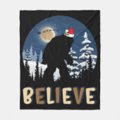 Bigfoot glauben an Weihnachten Funny Sasquatch Wei Fleecedecke (Vorderseite)