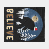 Bigfoot glauben an Weihnachten Funny Sasquatch Wei Fleecedecke (Vorderseite (Horizontal))