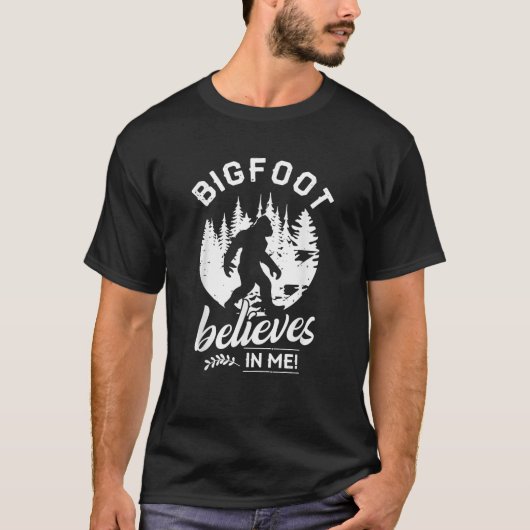 Bigfoot glaubt mir Funny Sasquatch Gif T-Shirt (Vorderseite)