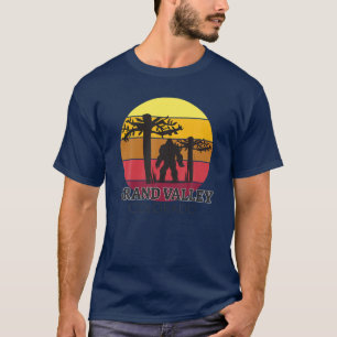 Bigfoot Grand Valley Colorado Retro Sasquatch T-Shirt