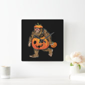 Bigfoot Halloween Pumphalloween Quadratische Wanduhr (Zuhause)