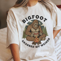 Bigfoot hat meine Wiener Wurf Camping Sasquat