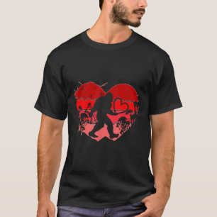 Bigfoot Heart Valentinstag Bigfoot Valentine T-Shirt