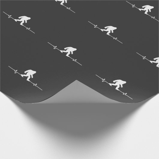 Bigfoot Heartbeat Spaß Funny Sasquatsch Fan Geschenkpapier (Ecke)