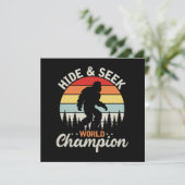 Bigfoot Hide and Seek World Champion (Stehend Vorderseite)
