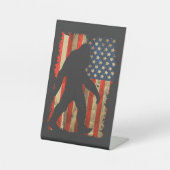 Bigfoot Ich glaube Sasquatch Patriot American Flag Sockelschild (Vorderseite)