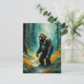 Bigfoot im Wald Postcard Postkarte (Stehend Vorderseite)
