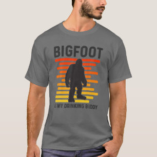 Bigfoot ist mein Trinken Buddy Retro Sasquatch T-Shirt