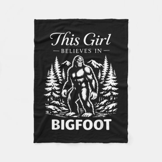 Bigfoot-Mädchen-Gläubiger Sasquatch-Kryptid-Wald Fleecedecke (Vorderseite)
