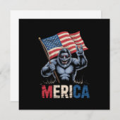 Bigfoot Merica Rock American Flag Patriotic Einladung (Vorne/Hinten)