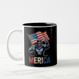 Bigfoot Merica Rock Amerikanische Flagge Patriotis Zweifarbige Tasse