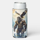 Bigfoot mit einem Adler auf der Schulter Selters Dosenkühler (Seltzer Rückseite)