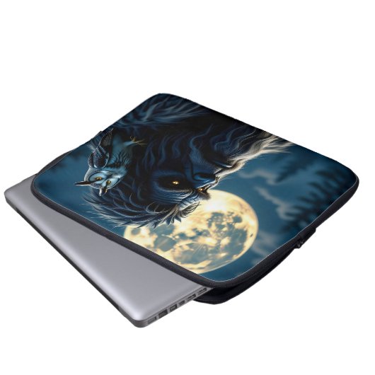 Bigfoot mit leuchtenden Augen und Eule auf der Sch Laptopschutzhülle (Vorne Knopf)