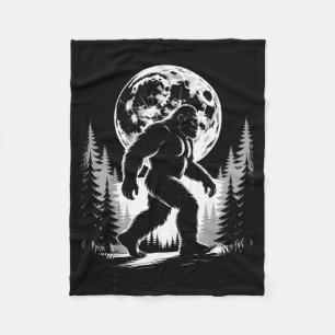 Bigfoot Mondlicht Sasquatch Wald Kryptid Outdoor Fleecedecke