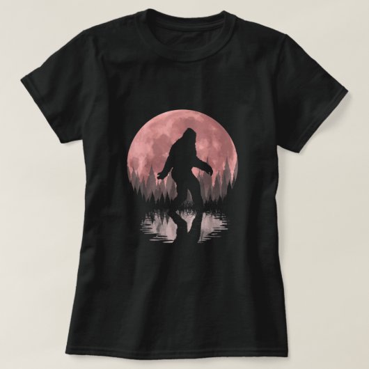 Bigfoot Moon Graphic Night Forest! Cool Sasquatch T-Shirt (Design vorne)