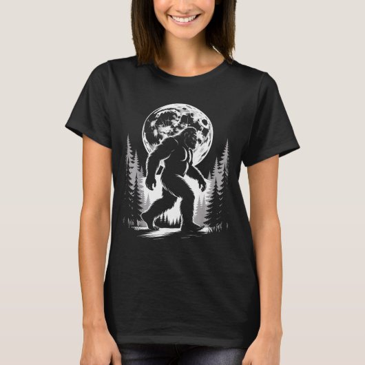 Bigfoot Moonlight Sasquatch Forest Cryptid Outdoor T-Shirt (Vorderseite)