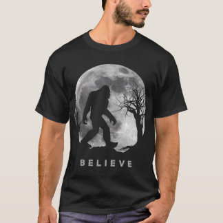 Bigfoot Night Full Moon Ich glaube Sasquatch T-Shirt