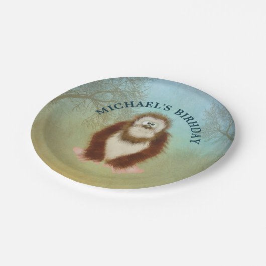 Bigfoot Personalisiert Geburtstag Pappteller (Schrägansicht)
