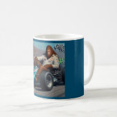Bigfoot Racecar Kaffeetasse (VorderseiteRechts)