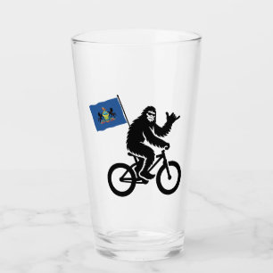 Bigfoot-Radfahren Pennsylvania-Flagge Glas