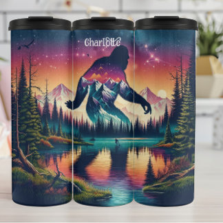 Bigfoot: Reflektion der Wälder, Sternenspitzen Thermosbecher