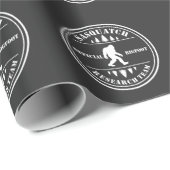 Bigfoot Research Team Findet Sasquatch Spaß Geschenkpapier (Rolleneckpunkt)