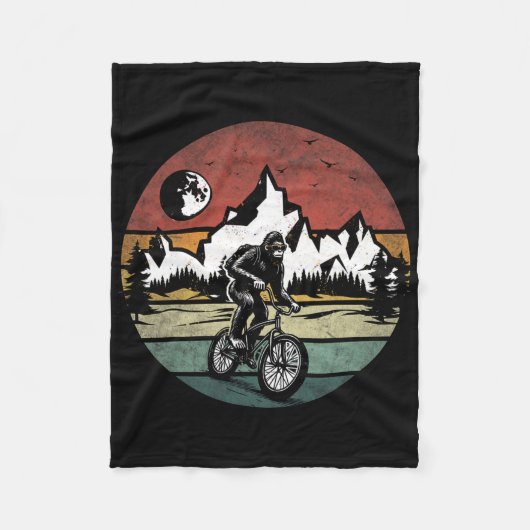 Bigfoot Riding Bicycle Vintage Mountain Biking Big Fleecedecke (Vorderseite)