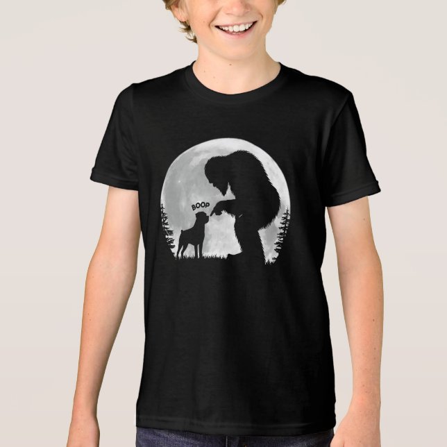 Bigfoot Rottweiler Boop Tri-Blend Shirt (Vorderseite)